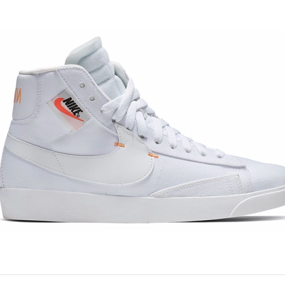 Nike | Blazer Mid Rebel Sneaker in Ghost Aqua/Summit